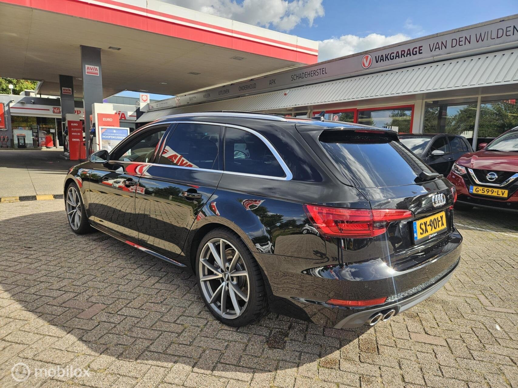 Audi A4 Avant 3.0 TDI quattro Design Pro Line Plus, Auto's, Automaat, Gebruikt, 197 €/maand, A4
