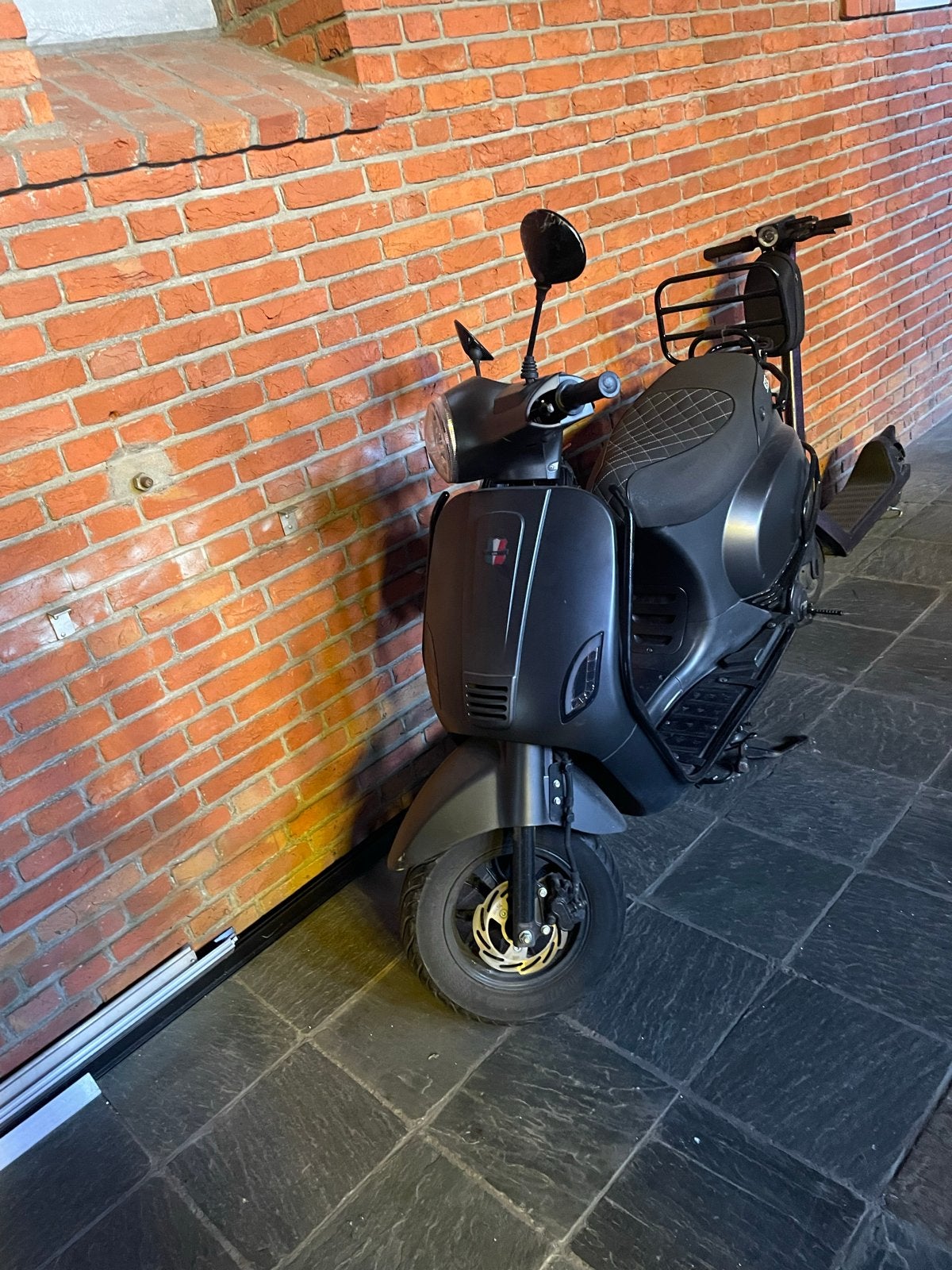 GTS Toscana A-klasse scooter - Recent onderhoud gehad, Ophalen, Gebruikt, Maximaal 25 km/u, Benzine