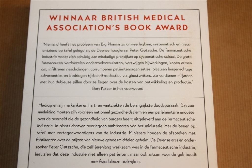 Dodelijke Medicijnen — Farmaceutische Misstanden Gotzsche, Ophalen of Verzenden, Zo goed als nieuw