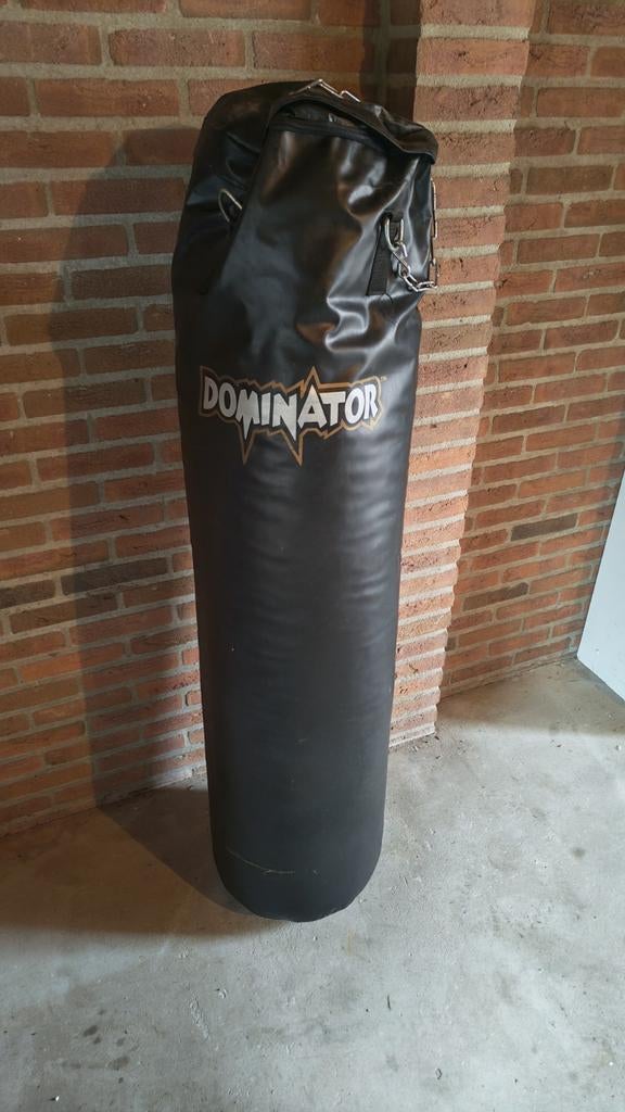 Dominator Bokszak zwaar en groot - Zo goed als nieuw!, Sport en Fitness, Vechtsporten en Zelfverdediging, Ophalen, Overige, Vechtsportpak