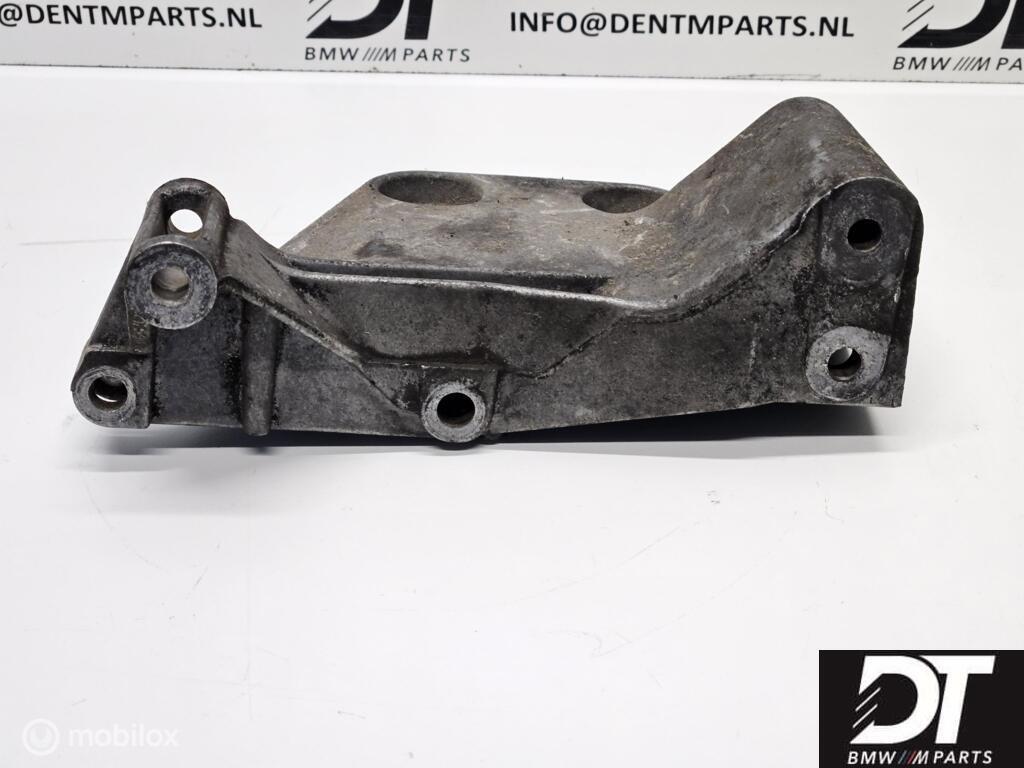 Dynamo steun BMW 5-serie E34 M30 12311707194, Gebruikt, Ophalen of Verzenden, BMW, BMW