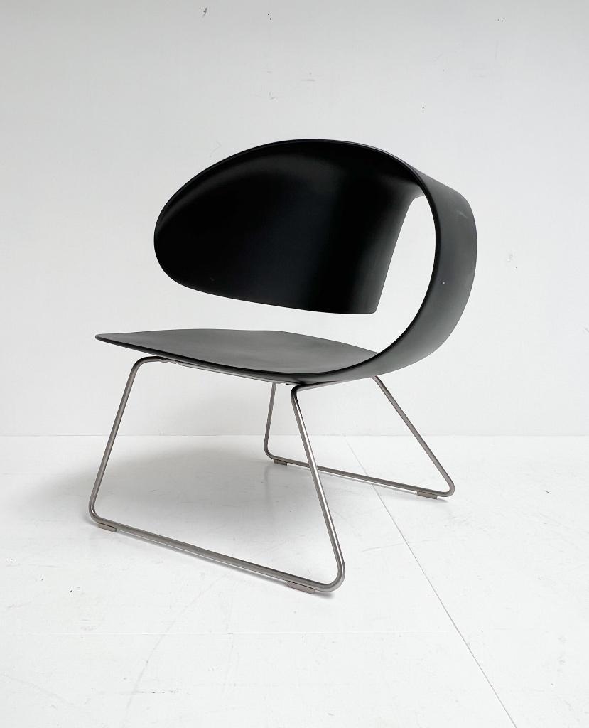 Maxima fauteuil van William Sawaya voor Sawaya & Maroni, Huis en Inrichting, Fauteuils, Gebruikt, Kunststof, Metaal, 50 tot 75 cm
