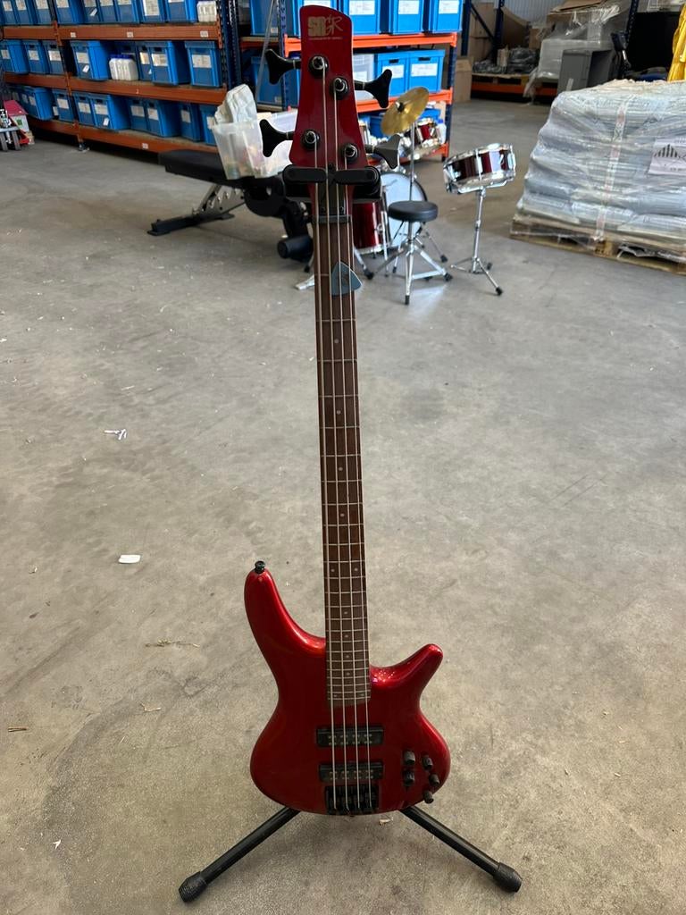 Ibanez bas SR300EB, Muziek en Instrumenten, Snaarinstrumenten | Gitaren | Bas, Ophalen of Verzenden, Zo goed als nieuw