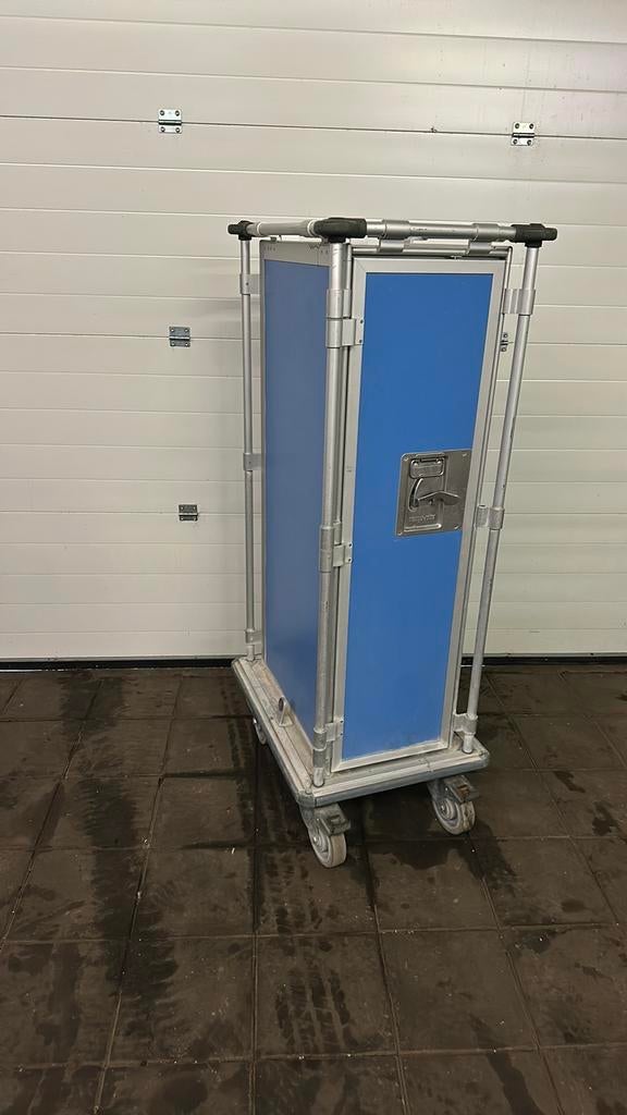 Temp rite iso karren zowel warm /koud ideaal voor catering, Ophalen, ..., Zo goed als nieuw, ...