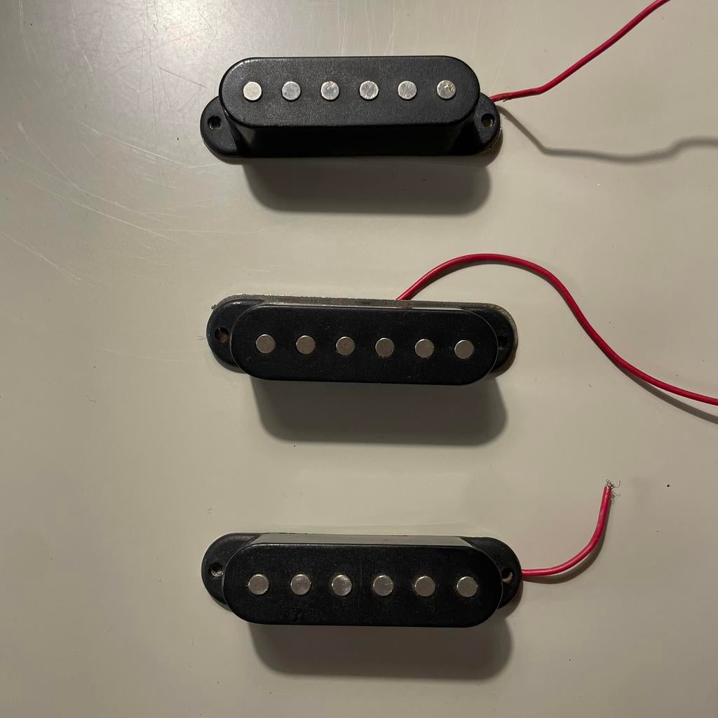 Complete Stratocaster Single Coil Pickup Set (2), Muziek en Instrumenten, Instrumenten | Onderdelen, Ophalen of Verzenden, Zo goed als nieuw