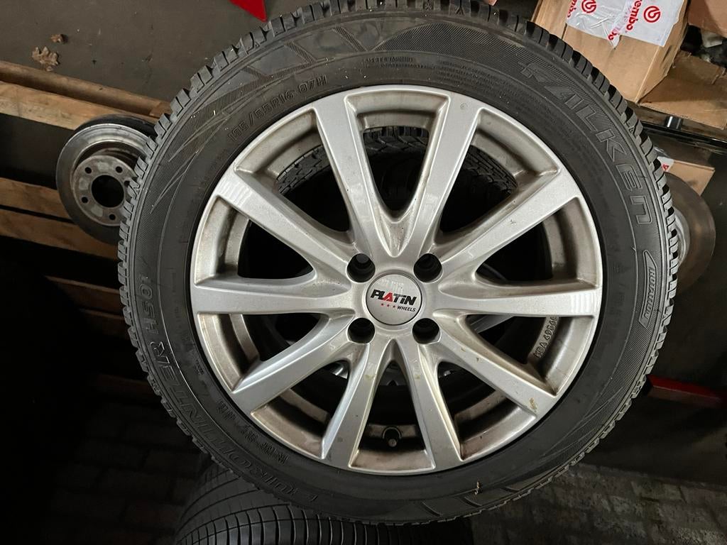 2 x MINI R50/R56 winterset met goede winterbanden, Ophalen, 205 mm, Winterbanden, Banden en Velgen