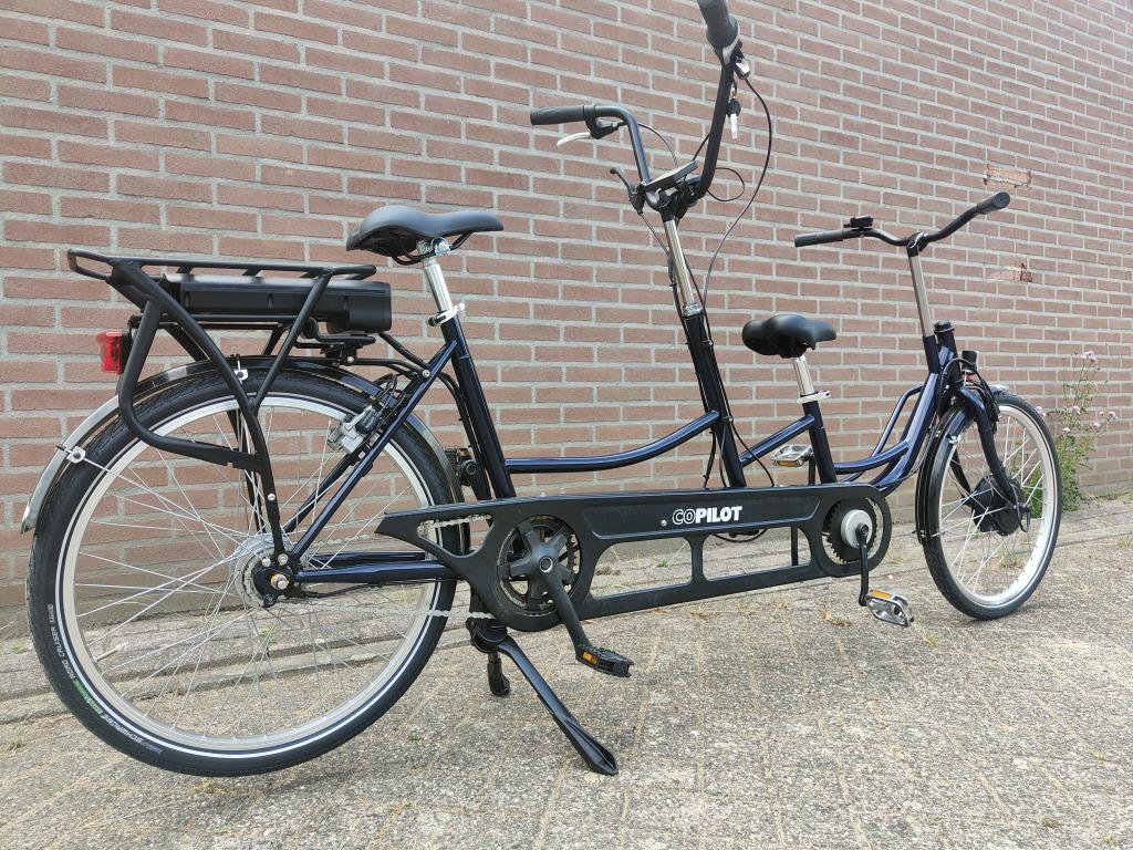 Elektrische Huka Co-Pilot '24 ouder-kind tandem (Z.G.A.N.), Fietsen en Brommers, Fietsen | Tandems, Ophalen of Verzenden, Zo goed als nieuw