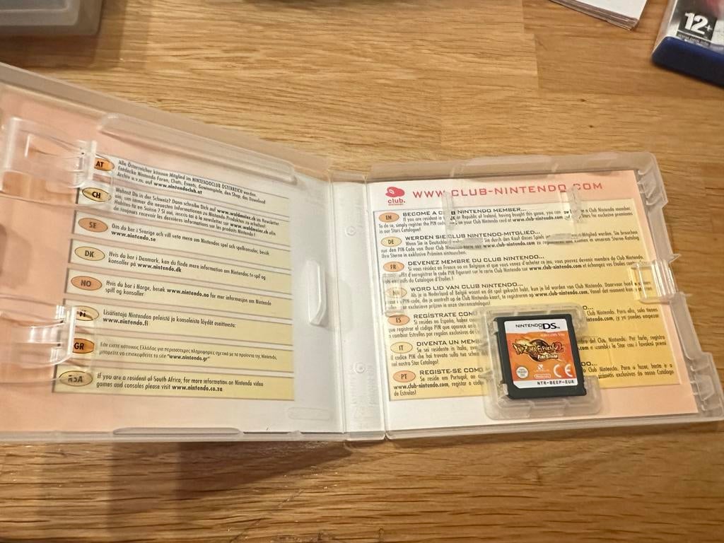 Inazuma Eleven 2 Firestorm - Nintendo DS, Spelcomputers en Games, Games | Nintendo DS, 2 spelers, Ophalen of Verzenden, Zo goed als nieuw