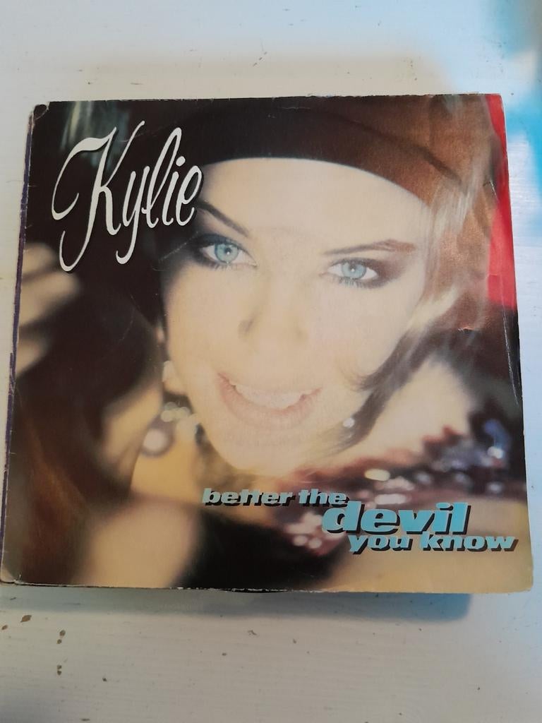 Kylie 7 inch better the devil you know, Ophalen of Verzenden, Zo goed als nieuw, Pop