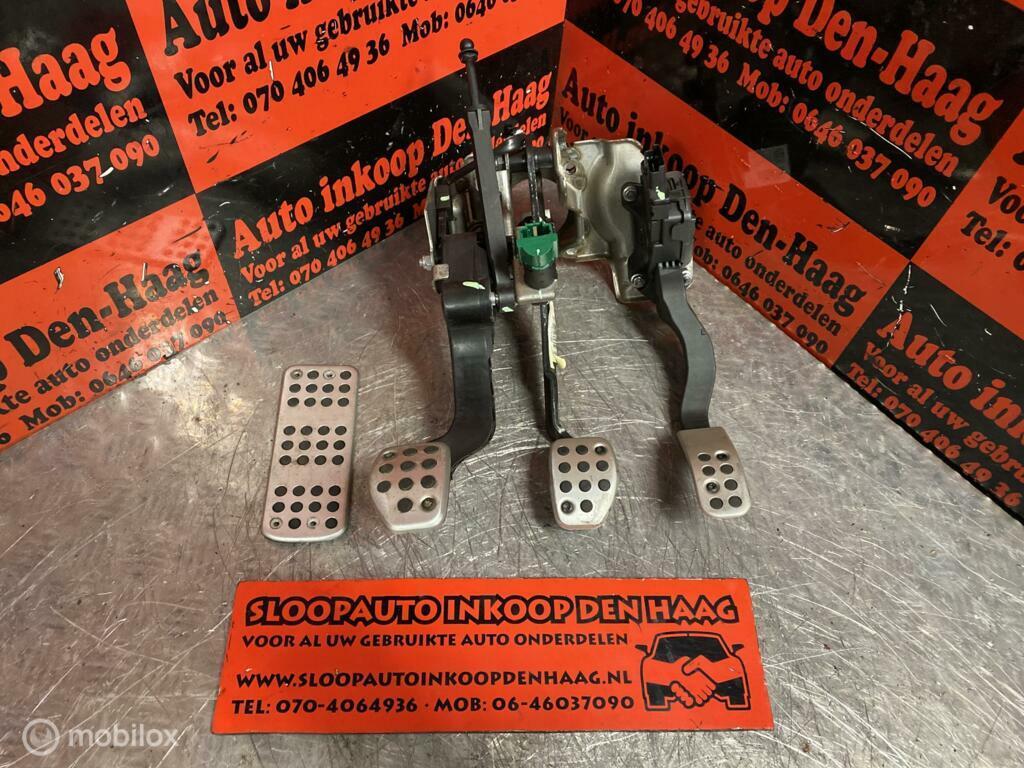 Peugeot 208 ('12-'19) RVS Pedalen SET, Ophalen of Verzenden, Gebruikt