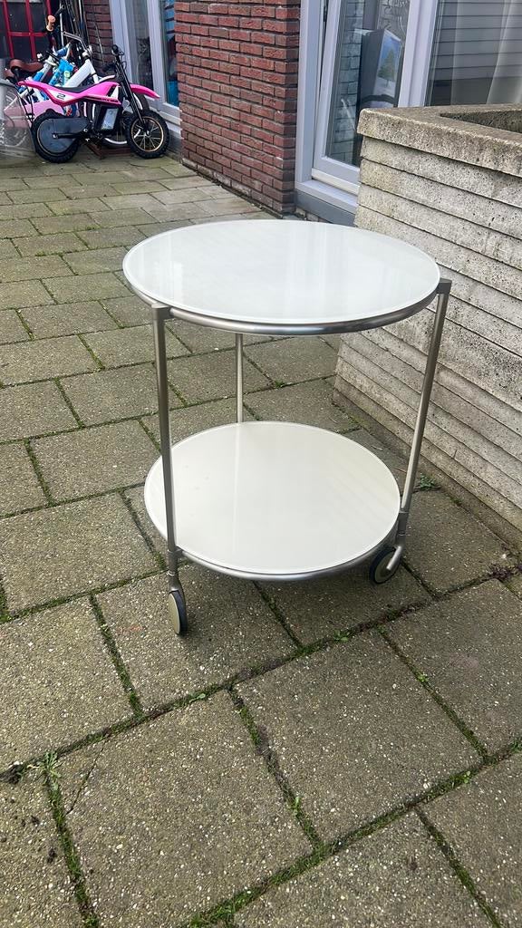 Bijzettafel Ikea Strind vintage, Minder dan 55 cm, Rond, Zo goed als nieuw, Ophalen