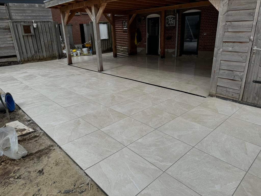 Stratenmaker met tijdaangeboden, ook voor spoed !, Bestrating