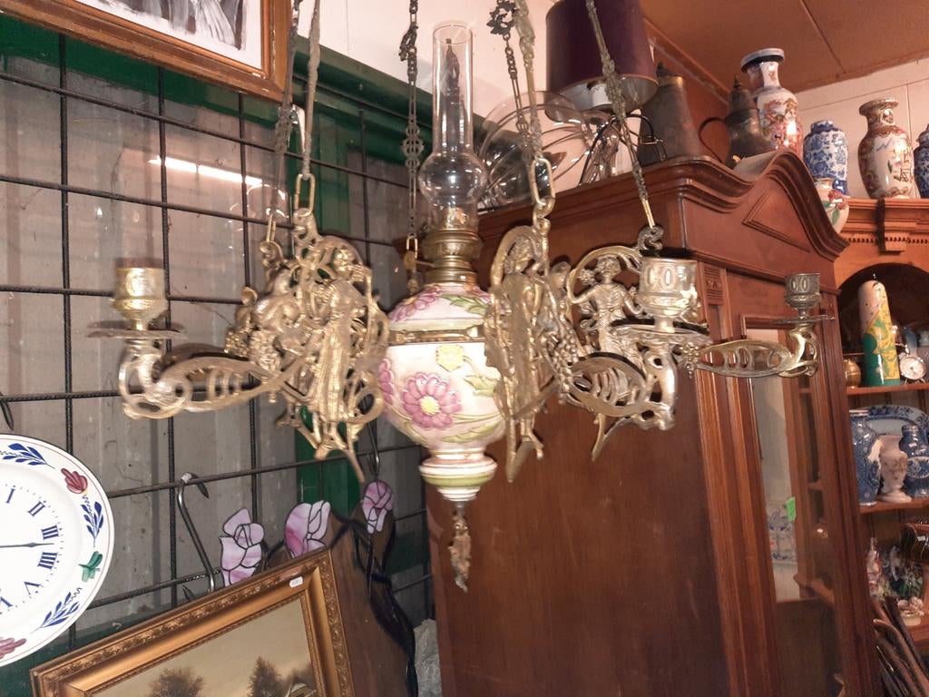 Mooie grote hang petroleumlamp met kandelaars, Antiek en Kunst, Antiek | Lampen, Ophalen