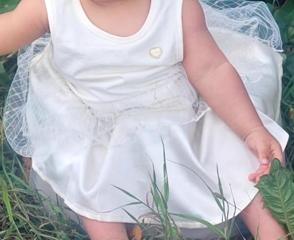 Jurkje maat 80 Le chic, Kinderen en Baby's, Babykleding | Maat 80, Meisje, Ophalen of Verzenden, Zo goed als nieuw, Jurkje of Rokje