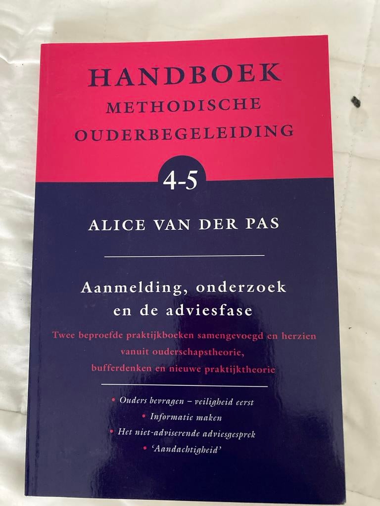 Handboek Methodische Ouderbegeleiding, Boeken, Studieboeken en Cursussen, Zo goed als nieuw, HBO, Alpha, Ophalen of Verzenden