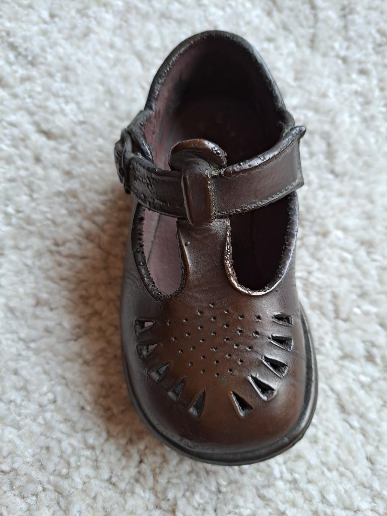 Bronzen kinderschoentje, Antiek en Kunst, Ophalen of Verzenden