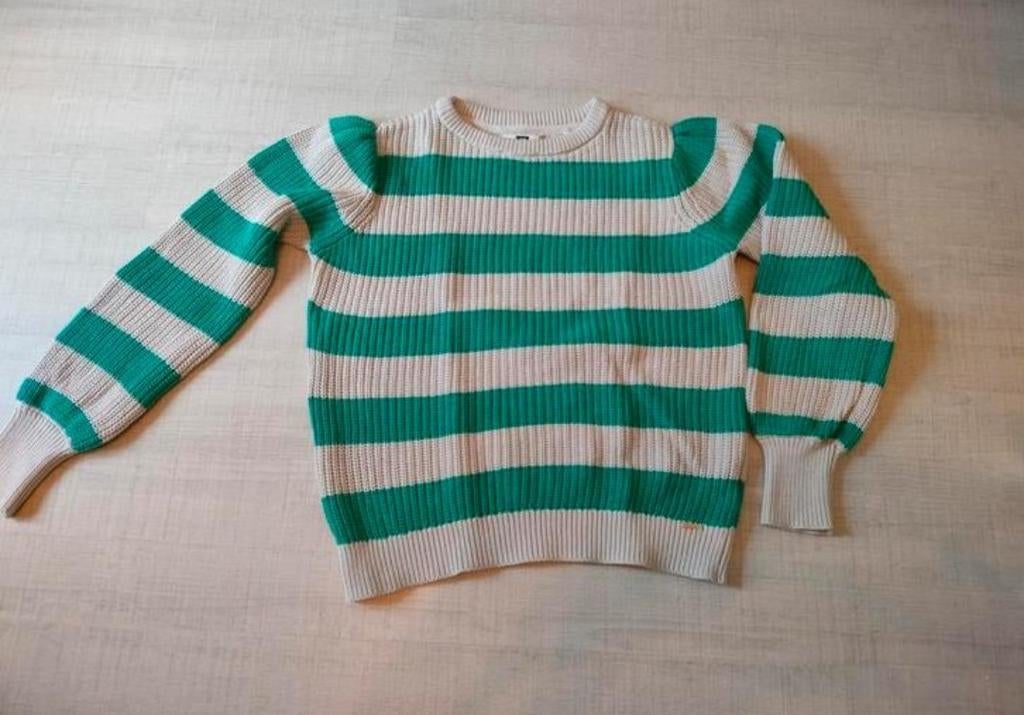 WE Fashion trui 146/152, Kinderen en Baby's, Kinderkleding | Maat 146, Meisje, Trui of Vest, Ophalen of Verzenden, Zo goed als nieuw
