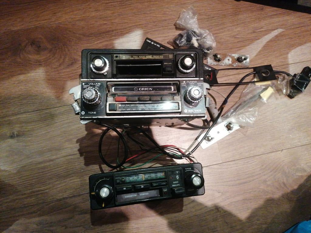Vintage Autoradio's Orion & Philips Jaren 70/80, Auto diversen, Ophalen of Verzenden, Gebruikt