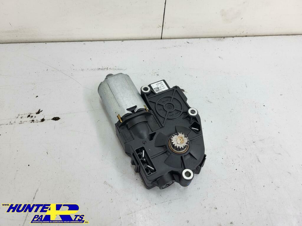 Schuifdak motor Volvo V70 ('07-'17) 1729663, Auto-onderdelen, Gebruikt, Ophalen of Verzenden, Volvo, Volvo