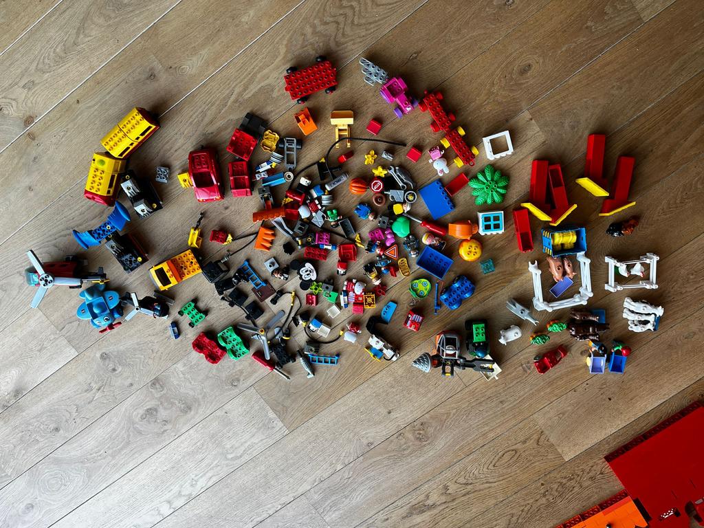 Grote Duplo verzameling - Minnie, Hello Kitty, dieren, Ophalen of Verzenden, Gebruikt, Losse stenen, Duplo