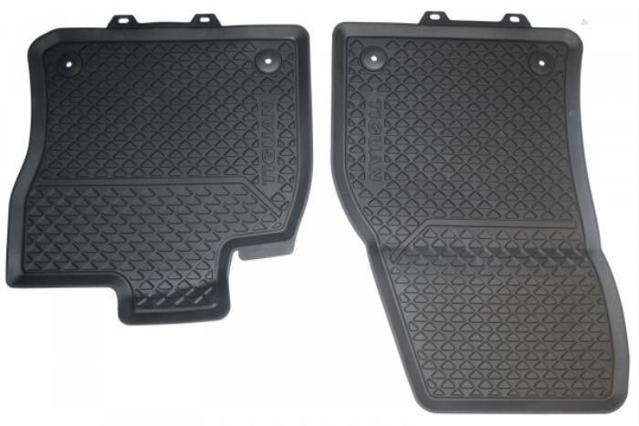Matten Set van een Volkswagen Tiguan, -, Volkswagen, -, Nieuw