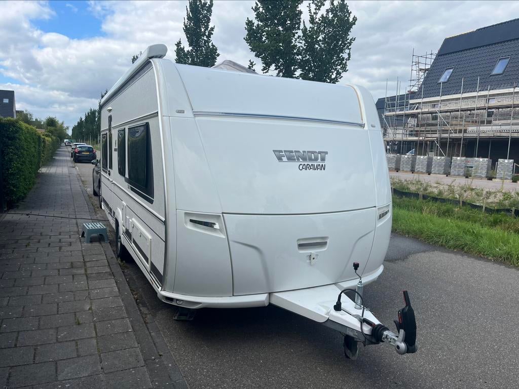 Fendt diamant 560 sg, Caravans en Kamperen, Rondzit, Particulier, 1500 - 2000 kg, 2 aparte bedden