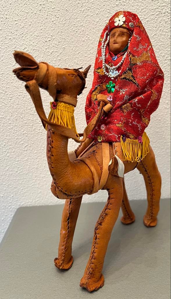 Vintage Lederen Kameel met Figuur, Verzamelen, Beelden en Beeldjes, Ophalen of Verzenden, Nieuw, Overige typen