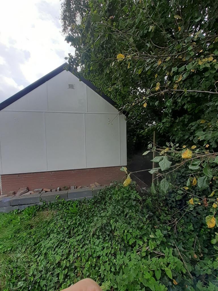 Schuur tekoop witte kunststof wanden, Tuin en Terras, Tuinhuizen, Kunststof, Schuur, Ophalen of Verzenden, Zonder ramen