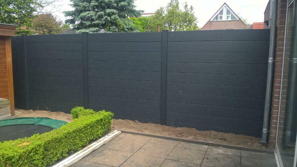 Schuttingen Aluminium Kunststof- Beton-Sierbeton-Beton Hout, Ophalen, Kunststof, 1 tot 2 meter, 6 meter of meer