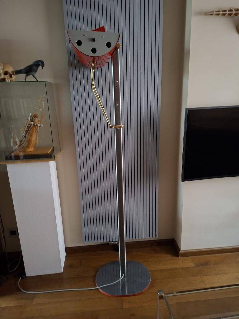 Afra and Tobia Scarpa lamp for Benetton 1980's, RED, Ophalen