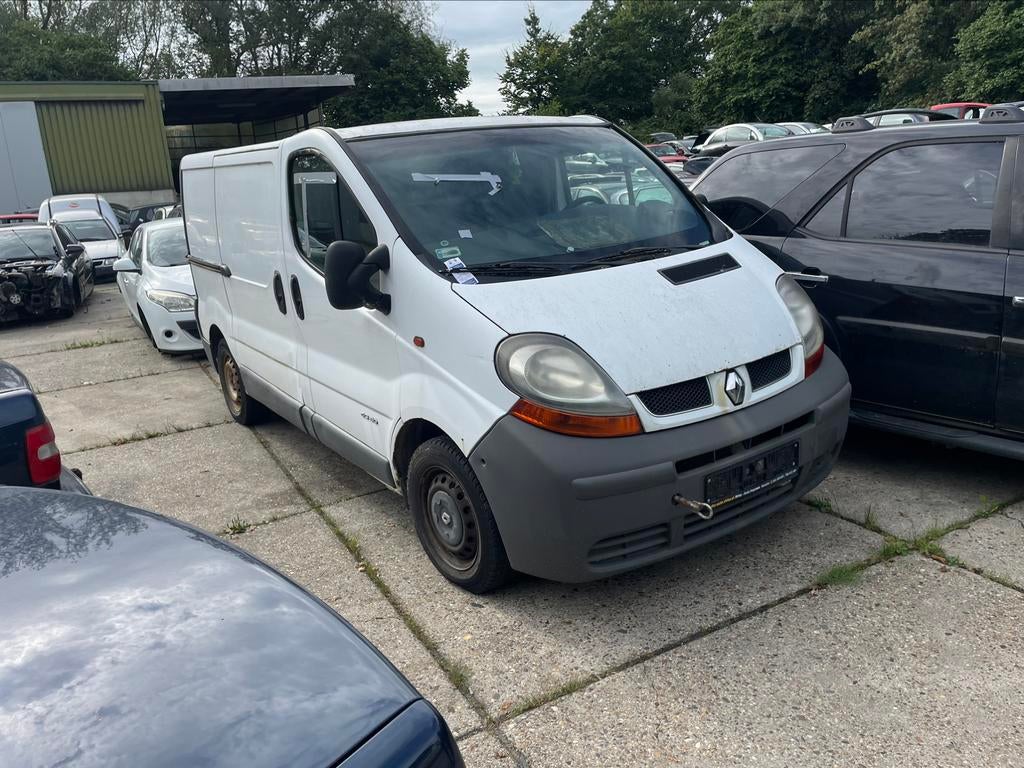 Te koop Renault Trafic in onderdelen, Ophalen of Verzenden, Gebruikt, Renault