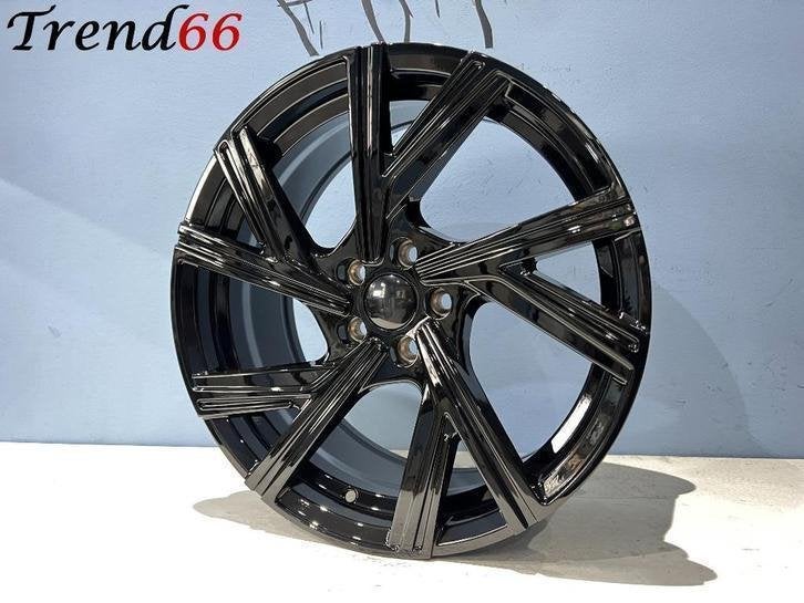 5x100 17'' Velgen Bergamo Vw Polo 2G 9N GTI Skoda Seat Audi, Auto-onderdelen, Banden en Velgen, Niet ingevuld, 215 mm, Velg(en)