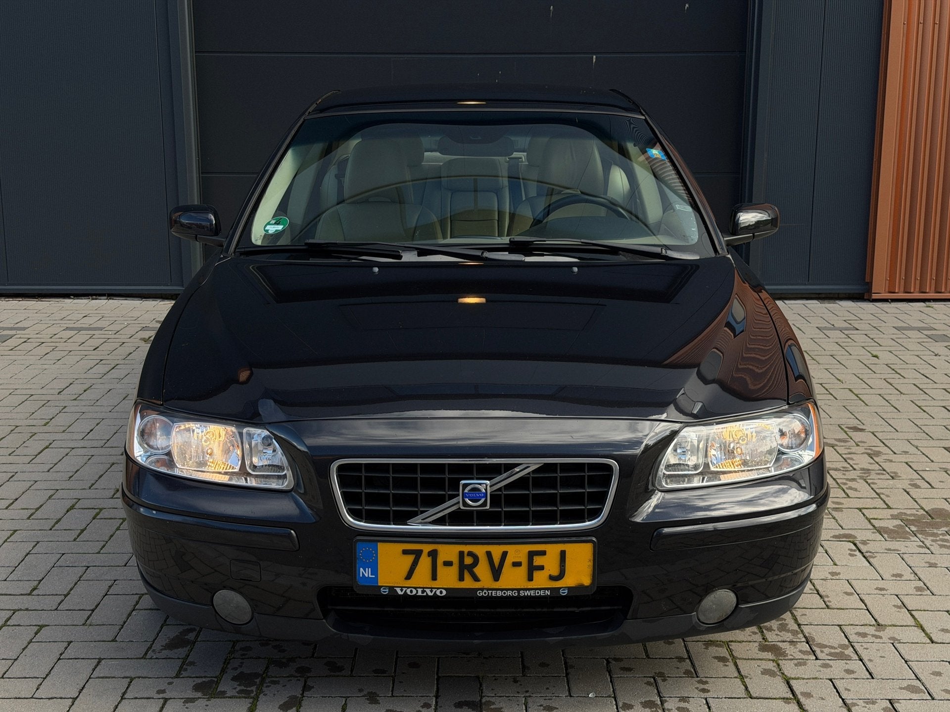 Volvo S60 2.0T Kinetic|Dealer Onderhouden|Netjes!|CarPlay|Cl, Auto's, Voorwielaandrijving, Dealer onderhouden, Gebruikt, 1984 cc
