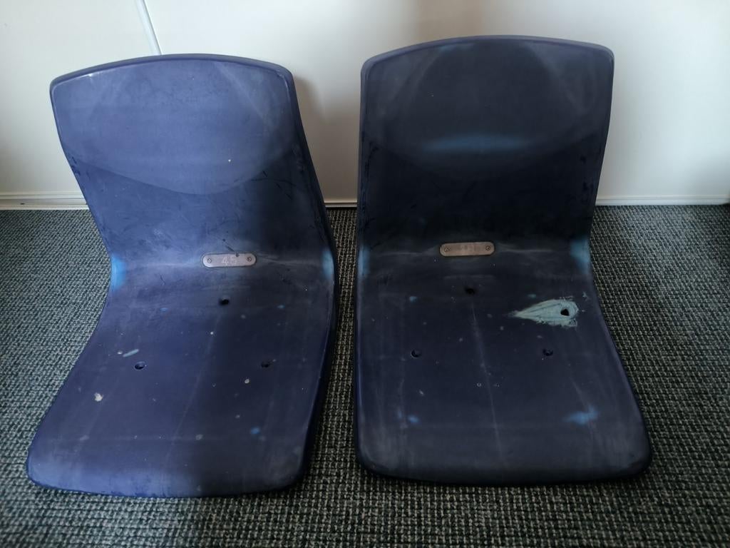 Originele stadionstoelen De Kuip - Feyenoord, Ophalen, Kunststof, Gebruikt, Twee