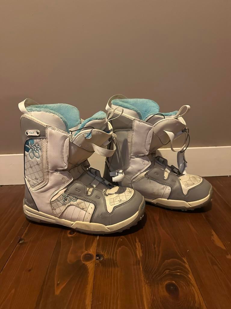 Salomon snowboard schoenen maat 42 2/3 in nette staat, Ophalen of Verzenden, Gebruikt, Schoenen