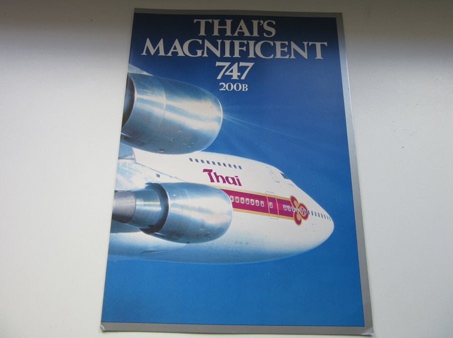 Thai's magnificent 747 200B brochure, Verzenden, Zo goed als nieuw, Overige typen