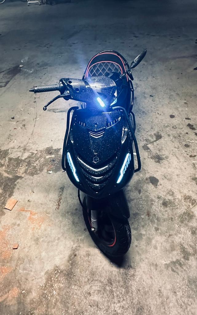 Zip 4T 80CC, Ophalen, Zo goed als nieuw, Benzine, Zip