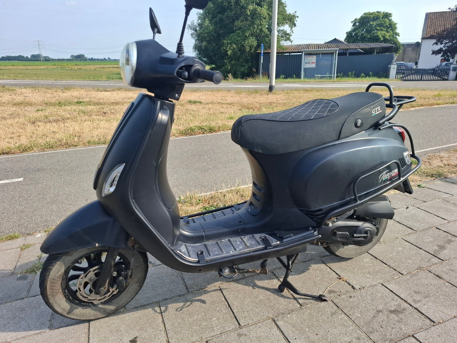 tekoop leuke toscane gts uit 2020, Fietsen en Brommers, Ophalen, Gebruikt, Maximaal 45 km/u, Benzine