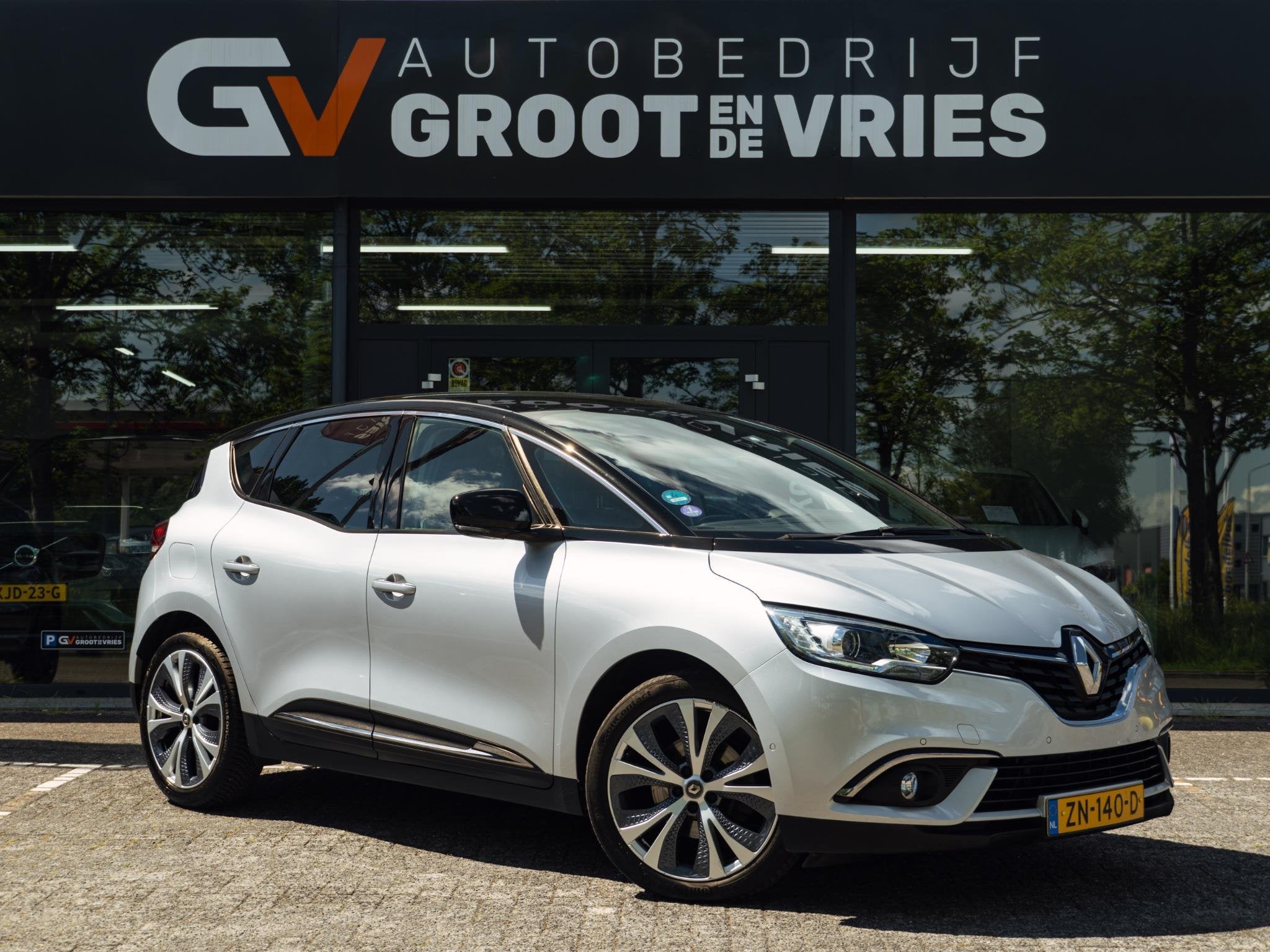 Renault Scénic 1.3 TCe Intens|OrigNL|Camera|Trekhaak, Auto's, Voorwielaandrijving, Euro 6, 4 cilinders, Leder en Stof