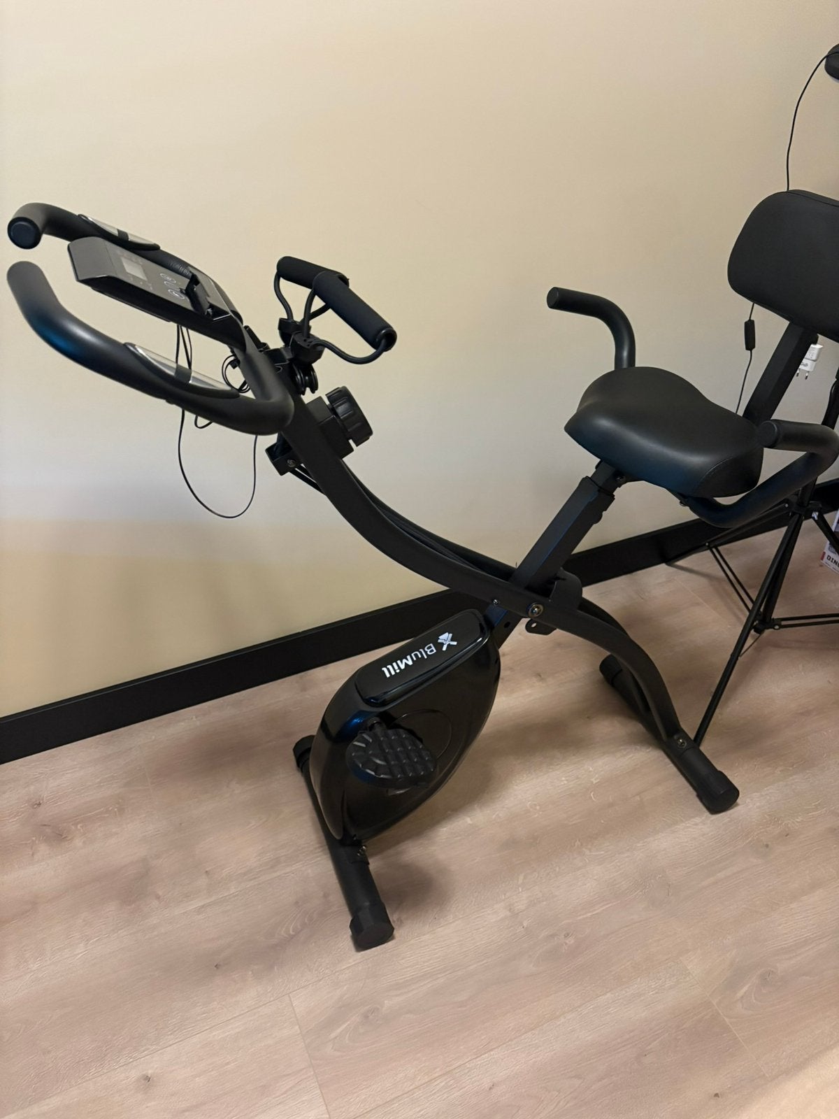 Blu mill home trainer, Ophalen, Zo goed als nieuw