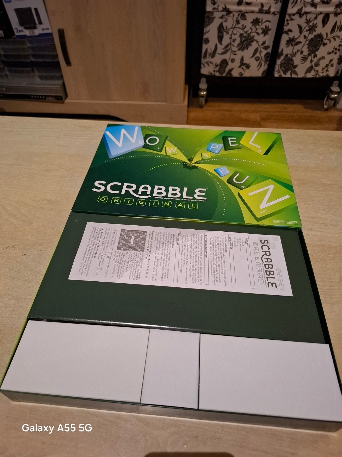 Scrabble Original Bordspel - Zo goed als nieuw, Mattel, Ophalen of Verzenden, Zo goed als nieuw, Drie of vier spelers