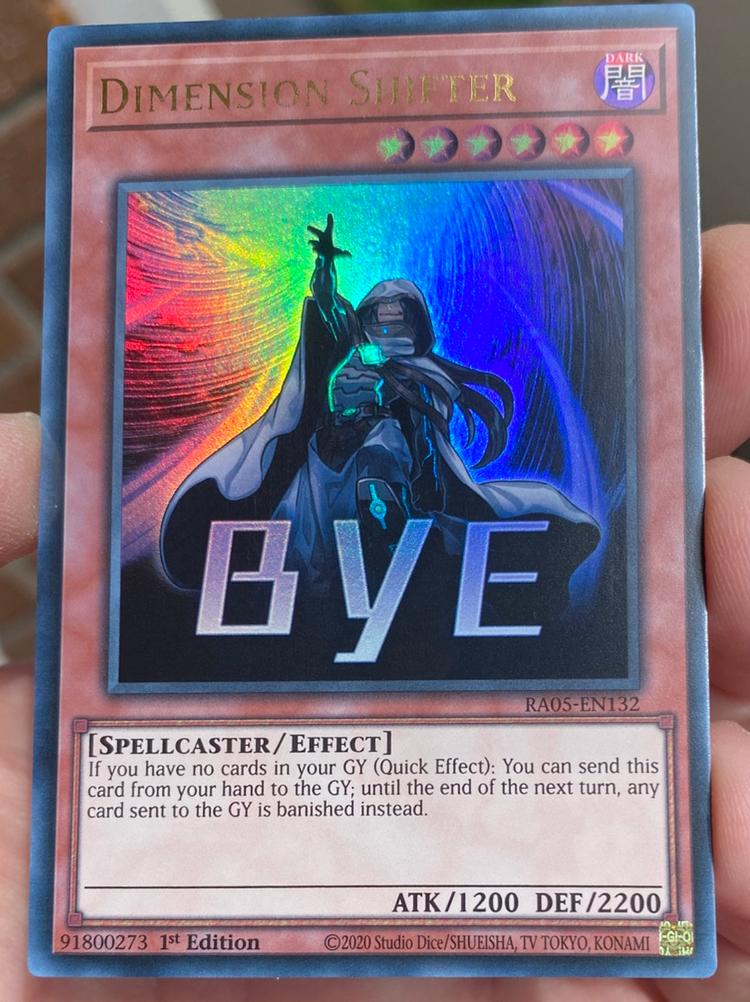 Yu-Gi-Oh! Stamped Dimension Shifter RA05 1st Edition !, Ophalen of Verzenden, Zo goed als nieuw, Losse kaart, Foil