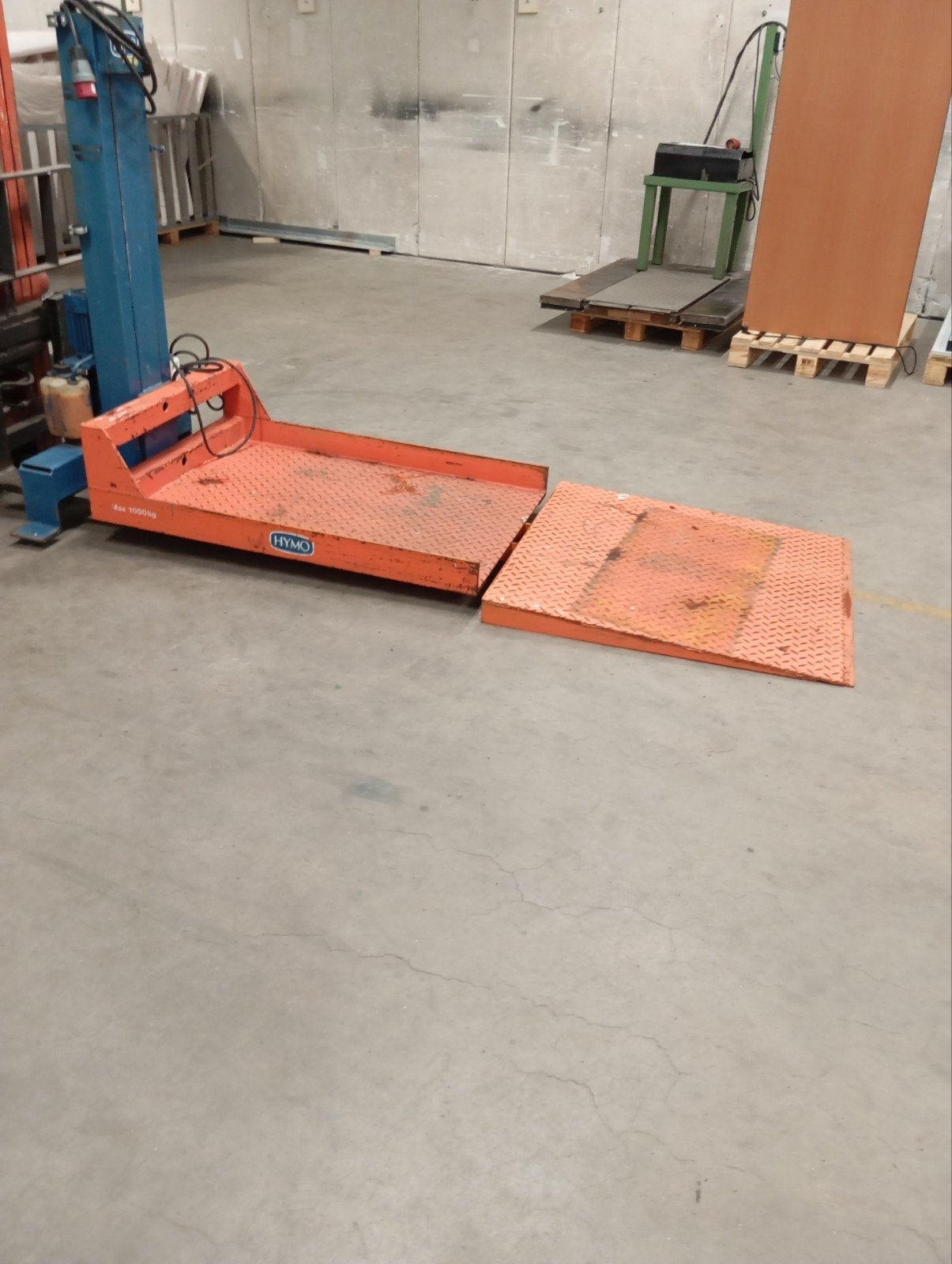 Hefbrug hydraulisch, Ophalen