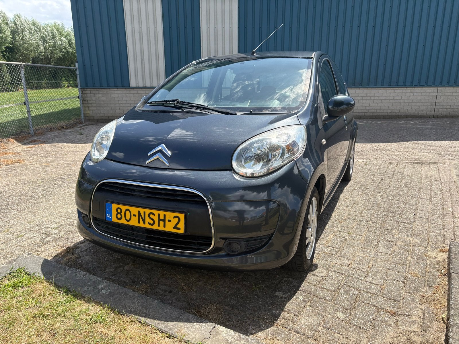 Citroën C1 1.0 5-DRS 2010 Grijs, Auto's, Voorwielaandrijving, Stof, Euro 6, 4 stoelen