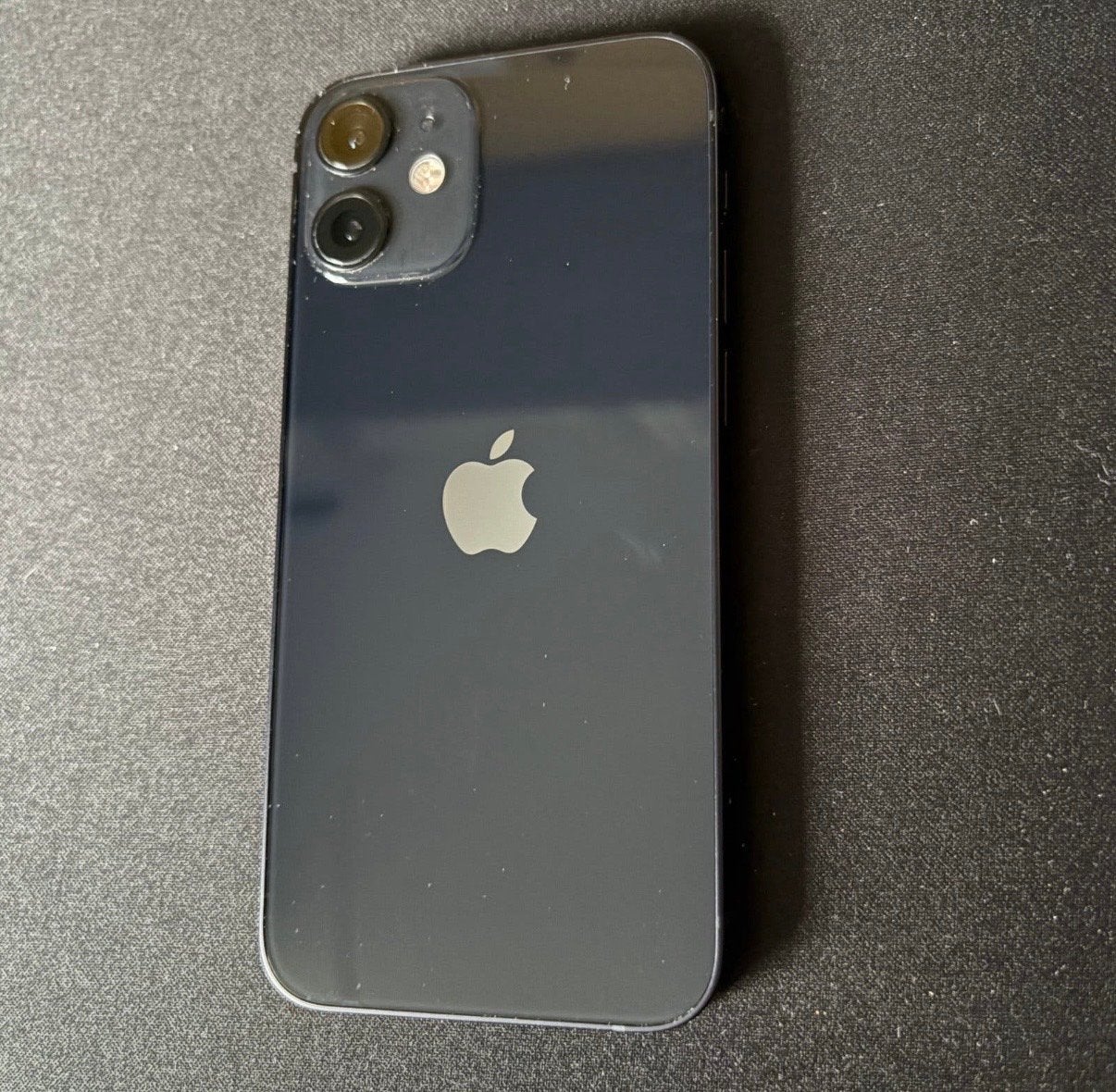 Foto 4 van iPhone 12 Mini 128GB Zwart - Batterij 78%