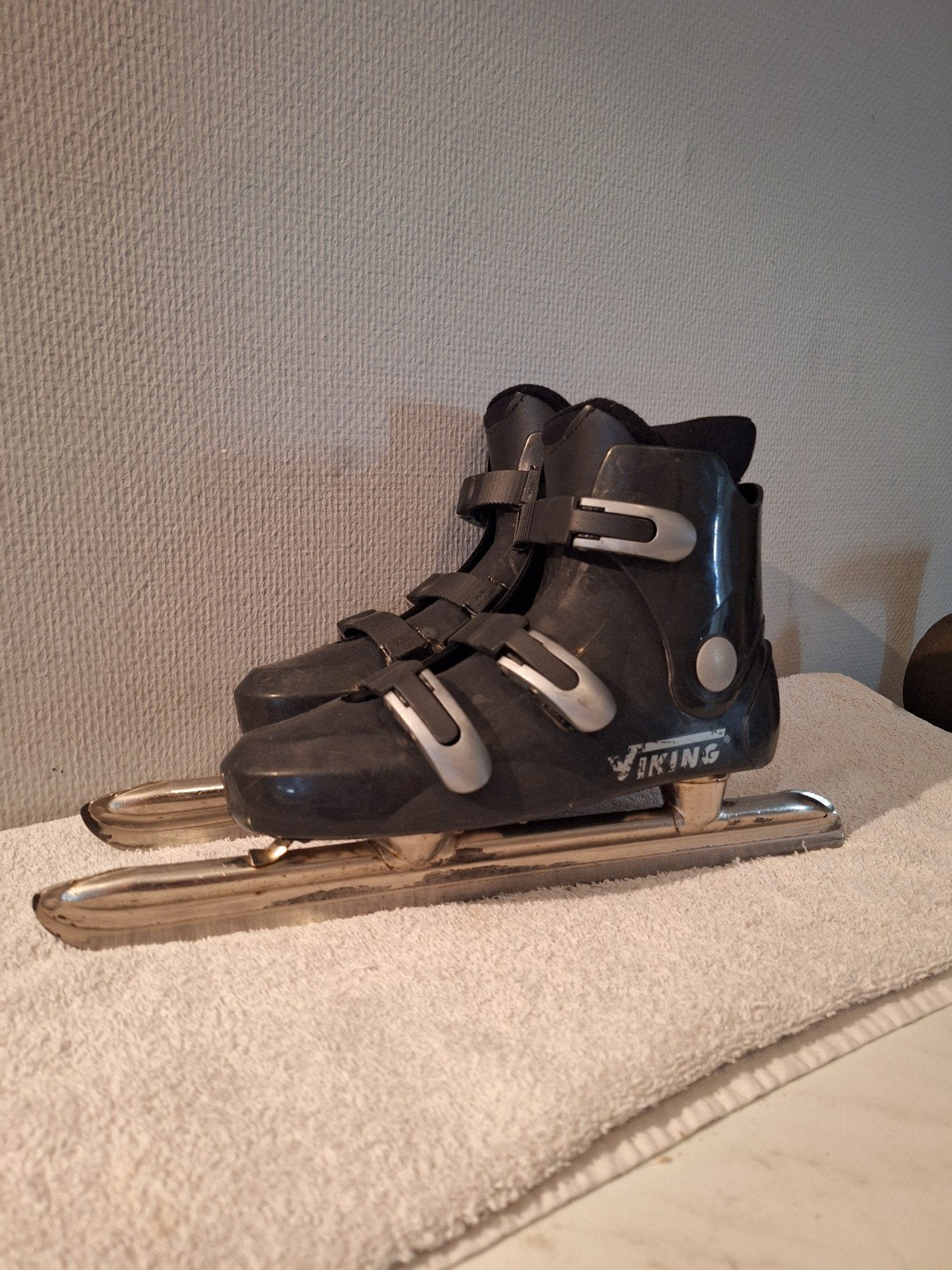 Viking combinoren maat 37, Sport en Fitness, Schaatsen, Viking, Gebruikt, Combinoren, Ophalen of Verzenden