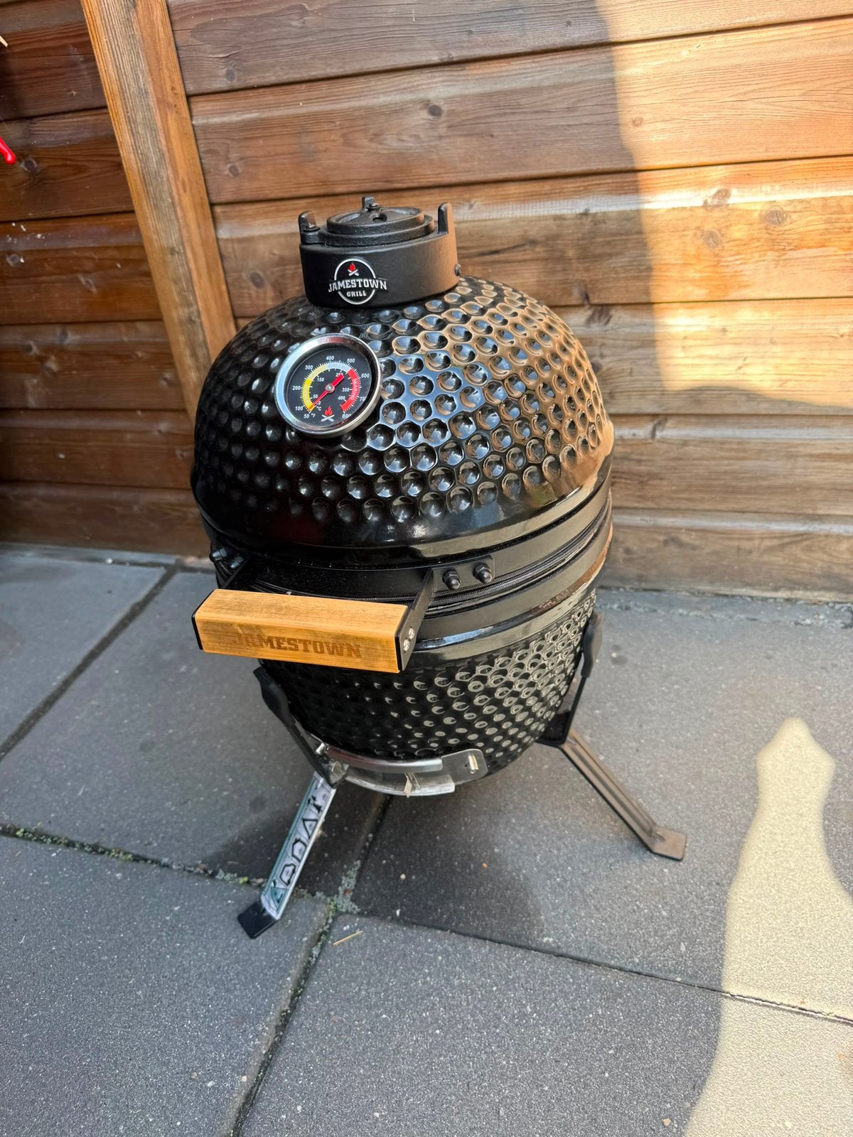 Jamestown BBQ, Tuin en Terras, Houtskoolbarbecues, Ophalen, Gebruikt
