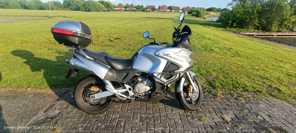 Honda Varadero XL 1000 VA SD2, Motorrijbewijs A, Gebruikt, Particulier, Toermotor