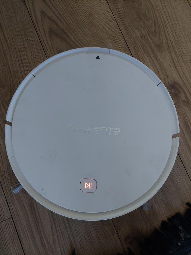 Rowenta Robotstofzuiger - Wit, Goede Staat, Gebruikt, Ophalen of Verzenden, Robotstofzuiger, Minder dan 1200 watt