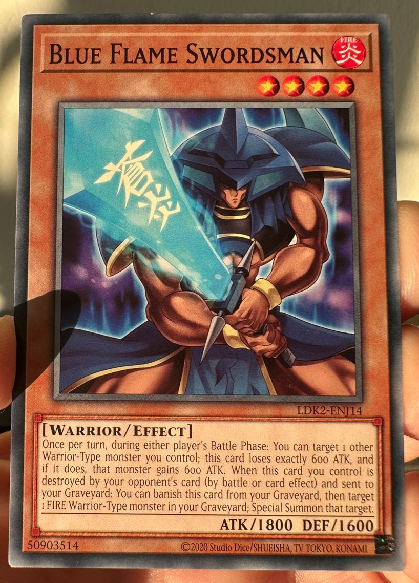 Yu-Gi-Oh! Blue Flame Swordsman Legendary Print !, Ophalen of Verzenden, Zo goed als nieuw, Losse kaart